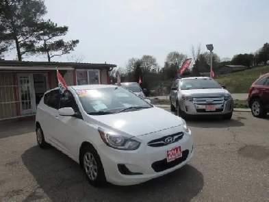 2014 Hyundai Accent GL Image# 1