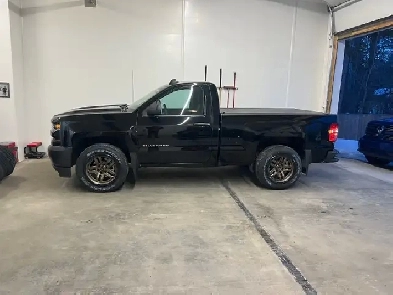 2017 Chevrolet Regular Cab Shortbox 4x4