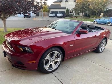 2014 Mustang GT Convertible