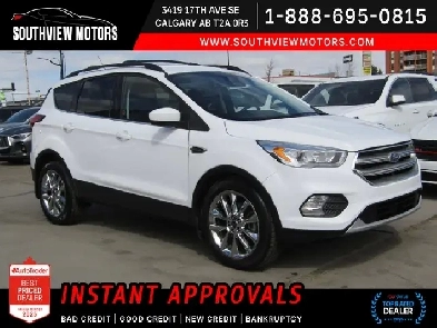 2019 Ford Escape SEL FWD Carplay  Adaptive Cruise  Leather  B