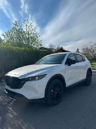 2024 Mazda CX5 AWD KURO