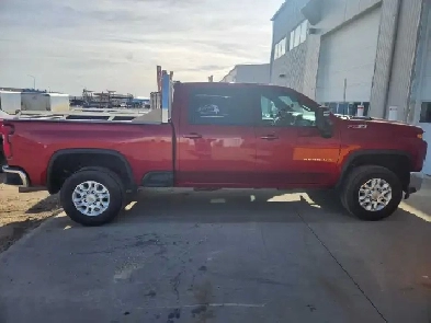 2022 Chevy Silverado Duramax Diesel 3500 HD