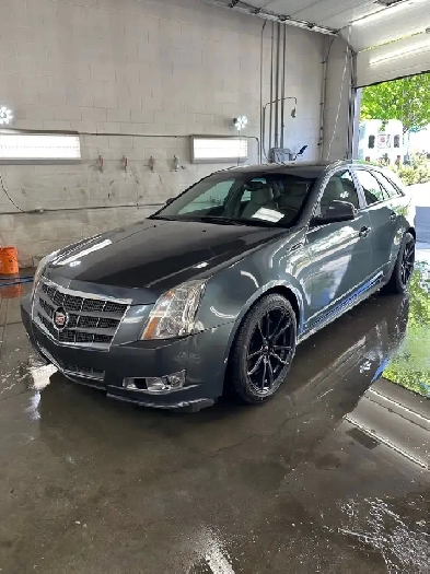 2010 Cadillac CTS Sport Wagon
