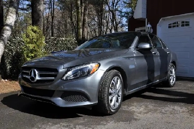MERCEDES BENZ C300 2017