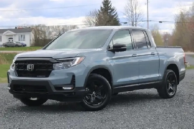 2025 Honda Ridgeline Black Edition (AWD)