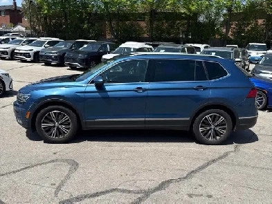 2018 Volkswagen Tiguan Highline 7 passenger , Nav , Sunroof