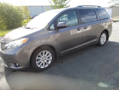2014 Toyota Sienna XLE