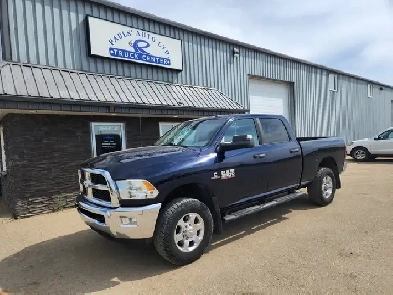 2017 Ram 3500 Crew Cab 4X4 SLT 6.7L - Rebuilt Title