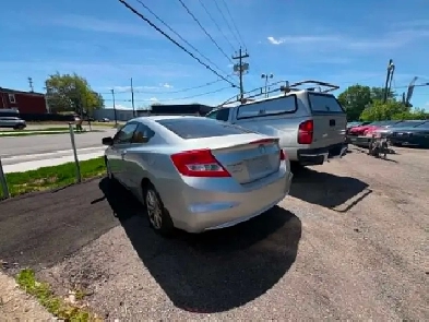 Honda Civic 2012 Aut. Cuir. $3995. Rusty 450-820-0550