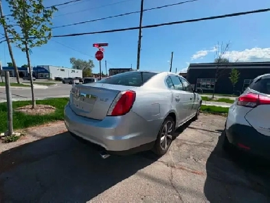 Lincoln MKS 2009 Limited $4995. Rusty 450-820-0550