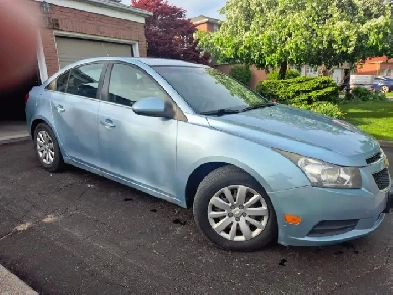 2011-Chevy Cruze LT Sedan