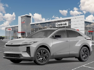 2026 Toyota C-HR SE INCOMING JULY 09