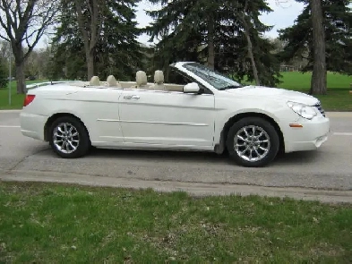 2010 Chrysler Sebring Limited Hardtop Convertible