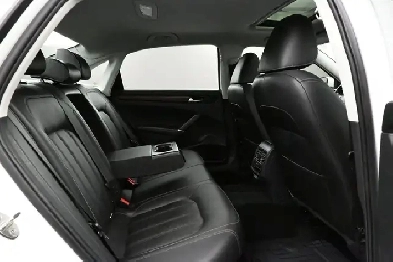 2020 Volkswagen Passat EXECLINE WITH R-LINE PACKAGE FULLY LOADED