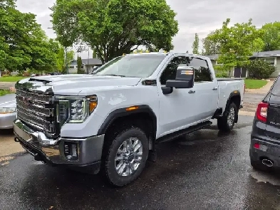 2021 2500hd GMC SLT 6.6 Gas