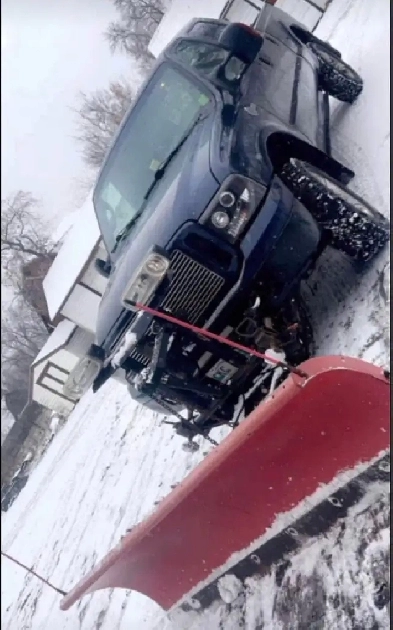 05 ford f250 Harley Davison western plow