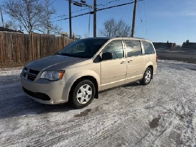 2013 Grand Caravan Stow and go