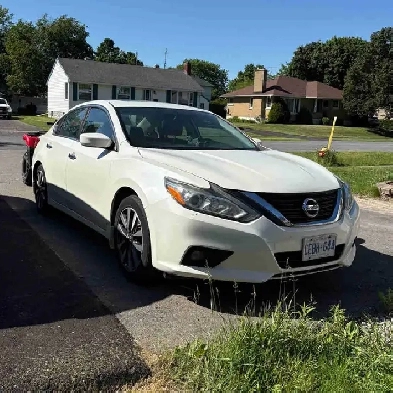 2017 Nissan Altima SV