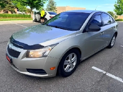 2013 Chevrolet Cruze LS Auto 4dr Sedan Automatic