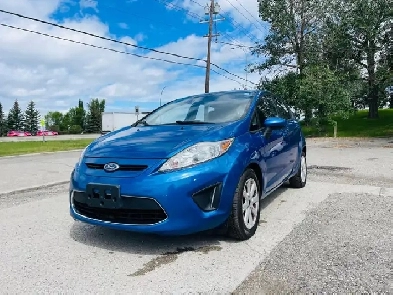 2011 Ford Fiesta Hatchback Sunroof,Low KM One Owner, No Accident