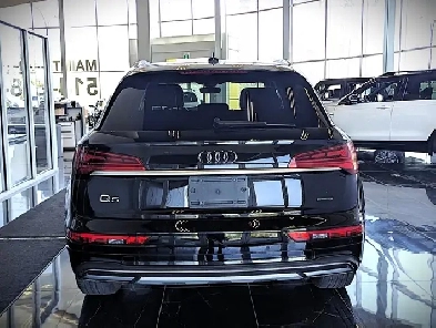 2022 Audi Q5 2.0T Komfort Quattro