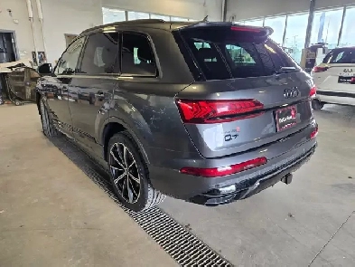2022 Audi Q7 S-Line 7 Seater | 1 Owner | Off Lease