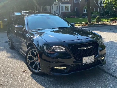 Chrysler Black 300S Excellent cond. Fully loaded