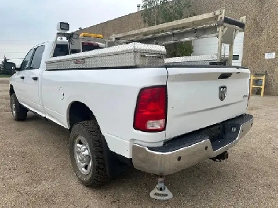 2018 Ram 2500 SLT 6.4L HEMI 4WD Crew Cab For Sale.