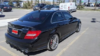 Mercedes C63 AMG V8 Sedan with P31 Performance Package (481HP!)