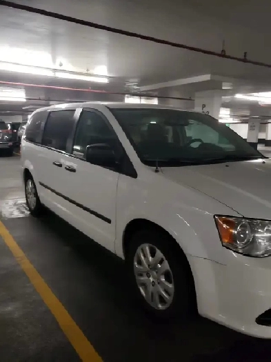 FOR SALE – 2017 Dodge Grand Caravan (White)