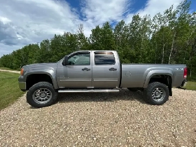 GMC Sierra SLE 3500HD Duramax Diesel