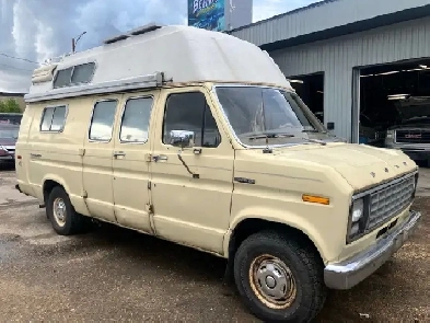 1980 Ford Econoline E150 Camper Van SAFETIED