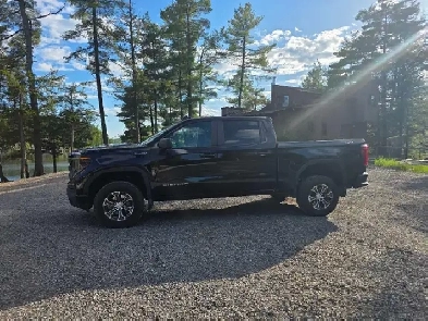 GMC Sierra 1500 Pro Crew Cab