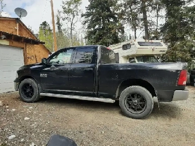 2014 DODGE RAM CLUB CAB SHORT BOX 4X4