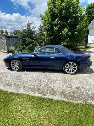 Aston Martin 2003 DB7 Vantage