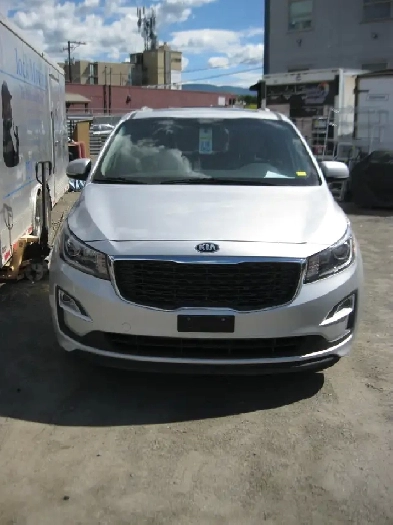 AUCTION - 2019 KIA SEDONA SX MINIVAN-ONLINE- SAT, JUN 27 - 8 AM