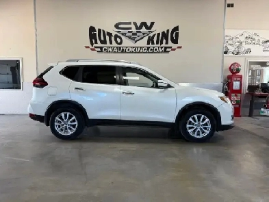 2018 Nissan Rogue SV / AWD / Low-Local Kms. / Finance