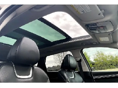 2023 Hyundai Tucson AWD | LEATHER | NAV | PANORAMIC SUNROOF |