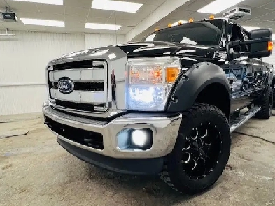 FORD F-350 XLT 6.7 POWER STROKE 129,891 km GARANTIE 12m1 PROPRI