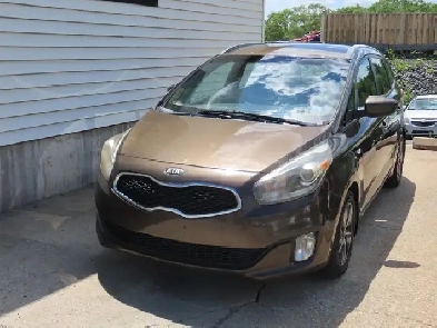 2014 Kia Rondo