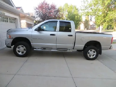 2004 1/2 DODGE RAM 2500  5.9 4WD TURBO DIESEL