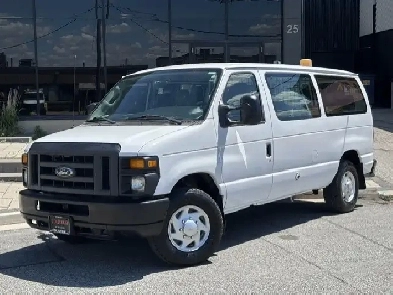 2013 Ford Econoline Cargo Van E-250 ONLY 75,000KM-5 PASSENGER-