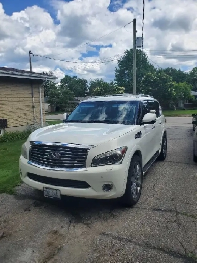 2011 Infiniti QX56 white with beige interior 5.6 L V8