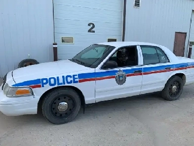 2006 Ford Crown Victoria (Hulk Status)