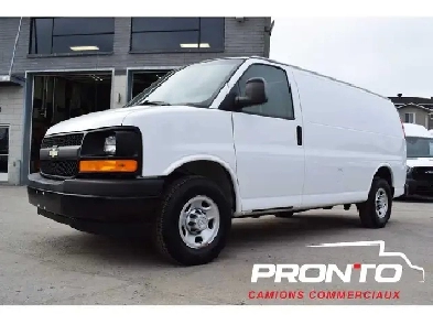2017 Chevrolet Express 2500  4.8L V8  SÉPARATEUR  Hitch