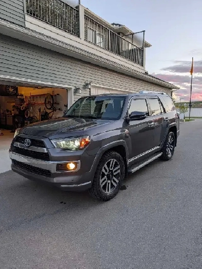 2019 Toyota 4 Runner Limited l NO ACCIDENTS l ONE OWNER