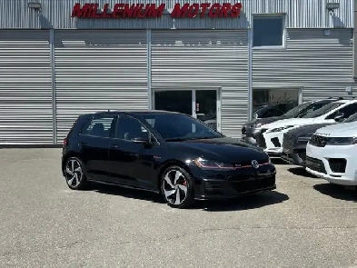 2018 Volkswagen Golf GTI AUTOBAHN 6-SPD HATCHBACK/NAVI/B-CAM/PAN