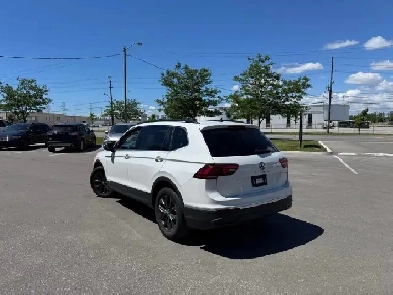 2023 Volkswagen Tiguan COMFORTLINE 7 PASS AWD LEATHER PAN/ROOF B