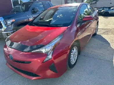 2016 Toyota Prius Hybrid New safety