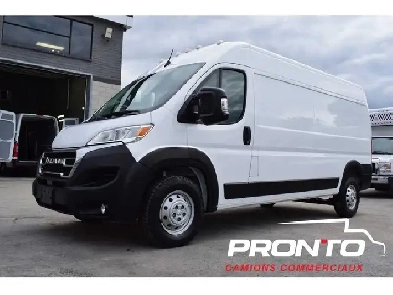 2023 Ram ProMaster Cargo Van 2500 High Roof 159WB  Séparateur